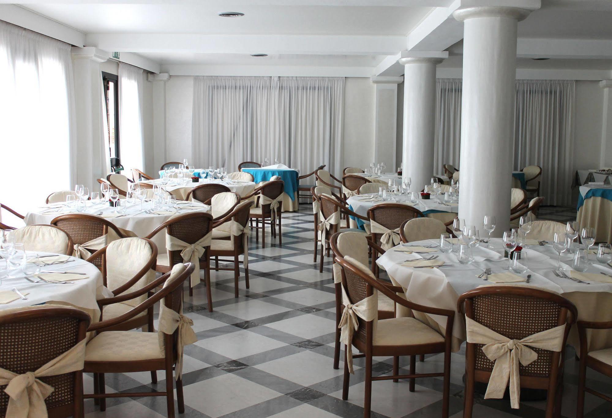 Swiss International Hotel Elba - Il Magnifico Marciana Marina  Eksteriør billede
